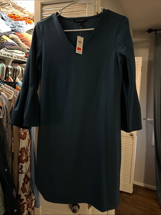 Banana Republic Dresses & Skirts - Banana Republic Teal V-Neck Long Sleeve Sheath Dress